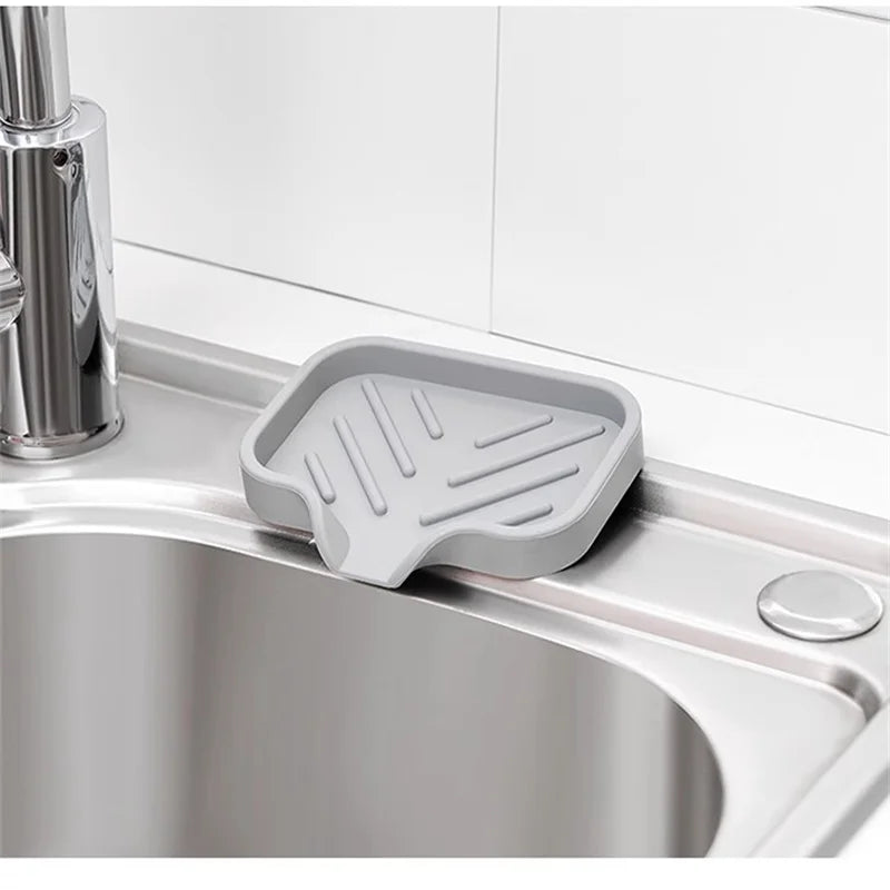 Silicone Draining Soap Dish – Quick-Dry, Non-Slip & Easy-Clean Holder]